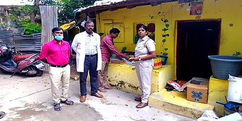 'படித்தது 10 ஆம் கிளாஸ்... பார்த்தது டாக்டர் வேலை' - வசமாக சிக்கிய பெண்