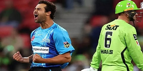 '15 ரன்களுக்கு ஆல் அவுட்' - பிக்பாஷ் டி20 லீக்கில் மோசமான சாதனைப்படைத்த 'சிட்னி தண்டர்ஸ்'