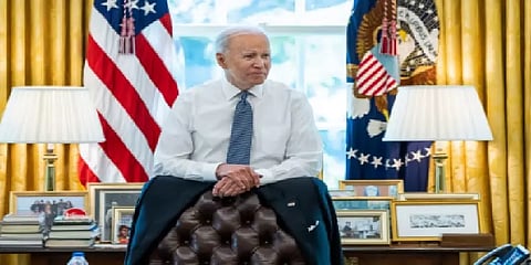 அது பிளேசரா இல்ல காலா? நெட்டிசன்ஸை குழம்ப வைத்த அமெரிக்க அதிபர் பைடன்!