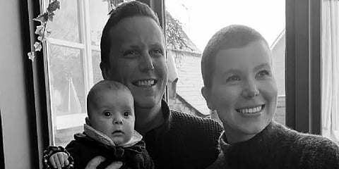 வயிற்றில் குழந்தை.. கண்டறியப்பட்ட அரிய வகை கேன்சர்.. ஆனாலும், ஆரோக்கியமாக பிறந்த குழந்தை!