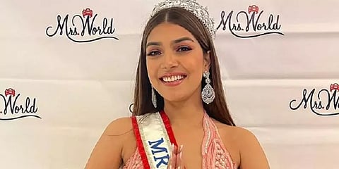 21 ஆண்டுகளுக்கு பிறகு கிரீடம் - Mrs World 2022 பட்டத்தை பெற்ற இந்திய பெண்