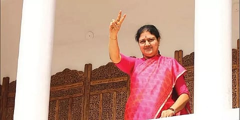 ``முதுகுல குத்துறவங்க மனுஷங்களே இல்ல!”- ஜெயலலிதா சிகிச்சை தொடர்பாகவும் பேசிய சசிகலா