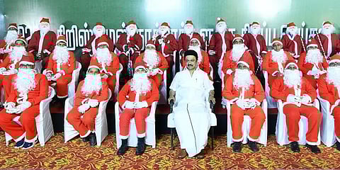 'அன்பின் தெய்வம் இயேசுவுக்கு பிறந்தநாள் இன்று!'- அரசியல் தலைவர்கள் கிறிஸ்துமஸ் வாழ்த்து