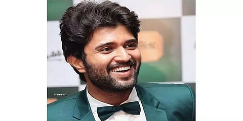 `சஜஷன் சொல்லுங்க ஃப்ரெண்ட்ஸ்...’- ரசிகர்களிடம் கேட்கும் விஜய் தேவரகொண்டா! எதற்கு தெரியுமா?