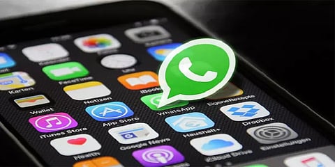 இந்த 49 போன்களில் டிசம்பர் 31-க்கு பின் வாட்ஸ்ஆப் சேவை நிறுத்தம்