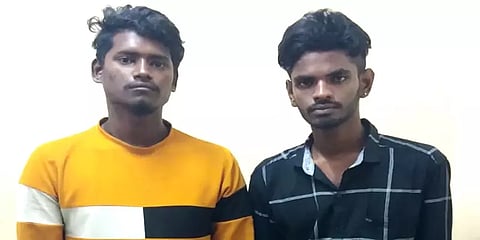 மாணவர்களை குறிவைத்து தொடரும் கஞ்சா விற்பனை... இன்று 2 இடங்களில் மட்டும் 14 கிலோ பறிமுதல்!