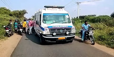 திருமணம் செய்ய கோரியதற்காக காதலனால் தீ வைக்கப்பட்ட இளம்பெண்? திருப்பூரில் பயங்கரம்