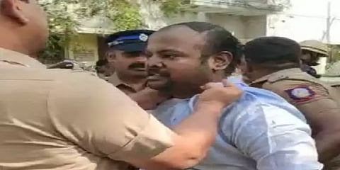 ஹார்டுவேரான சாஃப்ட்வேர் மகன்; தண்ணியை பீய்ச்சி அடித்த கொரட்டூர் போலீஸ்: நடந்தது என்ன?