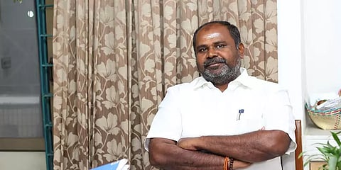 "எம்ஜிஆர் என் பெரியப்பா என்று சொன்னதெல்லாம் பொய்யா?" -முதல்வரை சாடிய உதயகுமார்