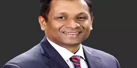 அன்று கேரளாவில் பீடி சுற்றியவர் இன்று அமெரிக்காவில் நீதிபதி - ஒரு சாமானியனின் பயணம்