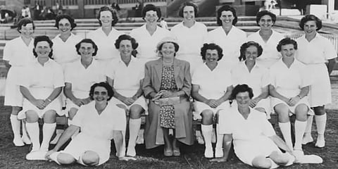 பெண்கள் விளையாட்டின் முன்னோடி... பழம்பெரும் ஆஸ்தி. கிரிக்கெட் வீராங்கனை மறைவு!