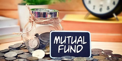 நிபுணர் அறிவுரை இல்லாம மியூச்சுவல் ஃபண்ட்-ல் முதலீடு போட போறீங்களா? உங்களுக்குதான் இது!