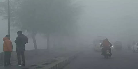 `எப்படி சமாளிக்கப்போறோம்னே தெரிலயே... இன்னொரு குளிர் அலை வேற இருக்கே’- பீதியில் வடஇந்தியா!