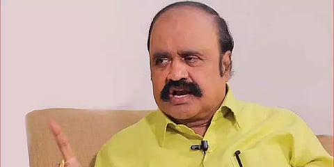 'ஜெயலலிதா ஆட்சிக்காலத்தில் தமிழ்நாட்டில் ஆளுநர்கள் நடுங்கினார்கள்' - புகழேந்தி பேச்சு