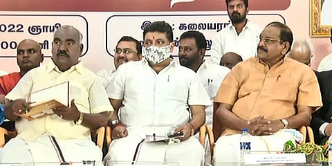 "தமிழகத்தில் உள்ளவர்களுக்கு மட்டுமே வேலைவாய்ப்பா?; அது COMPLICATED SUBJECT” - நிதியமைச்சர்