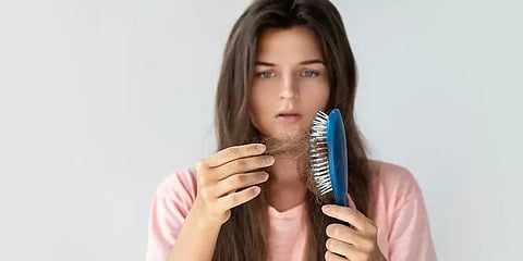 முடி கொட்டுகிறதா? தினசரி குடிக்கும் இந்த பானங்கள் காரணமாக இருக்கலாம்! சில டிப்ஸ்களுடன்..