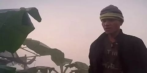 `சுத்தமான காற்று வேணுமா? எங்கிட்ட வாங்க! ஆனா...’- கண்டிஷன் போட்டு காசு பார்க்கும் நபர்!