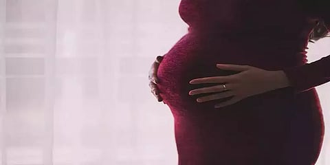 32 வார கருவை கலைக்க மறுத்த மருத்துவமனை.. நீதிமன்றத்தை நாடிய பெண்.. நீதிபதி சொன்ன கருத்து!