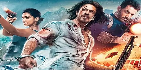 முழுநீள ஆக்ஷனில் இறங்கிய ஷாருக்கான்! சாதித்தாரா, சோதித்தாரா? - `பதான்’ திரைப்பார்வை