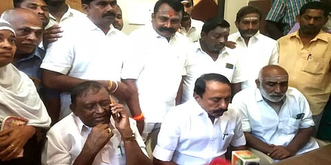 ஈரோடு இடைத்தேர்தல் முடிவு நாடாளுமன்ற தேர்தலில் எதிரொளிக்கும் - செங்கோட்டையன் கணிப்பு