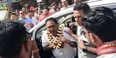 காவலரால் சுடப்பட்ட ஒடிசா சுகாதாரத்துறை அமைச்சர் நபா கிஷோர் தாஸ் உயிரிழப்பு