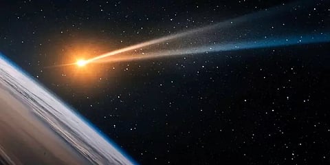 50 ஆயிரம் ஆண்டுகளுக்குப் பின்னர் பூமியின் அருகே வளம் வரும் அதிசய வால் நட்சத்திரம்