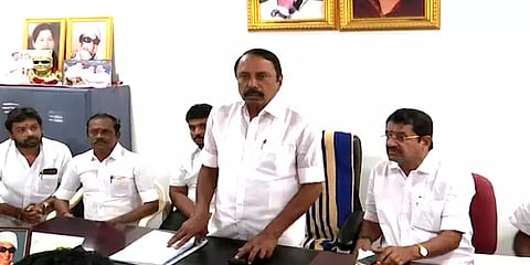 ஈரோடு அதிமுகவின் கோட்டை இதை எவராலும் தகர்க்க முடியாது – செங்கோட்டையன்