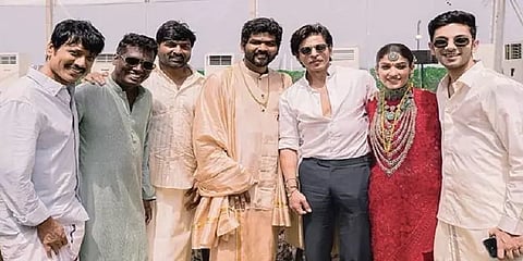 ‘விஜய் சேதுபதி, அனிருத் முதல் அட்லி குழந்தை வரை’ - ஷாருக்கானின் சுவாரஸ்ய பதில்கள்!