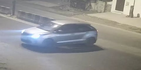 தொடரும் துயரம்: விபத்தில் இறந்தவரை 10 கி. மீ. தூரம் தரதரவென இழுத்துச் சென்ற கார் ஓட்டுநர்!