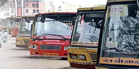 சென்னையில் எத்தனை இடங்களில் தாழ்தள பேருந்துகள் இயக்க முடியும்? போக்குவரத்து கழகம் பதில்!