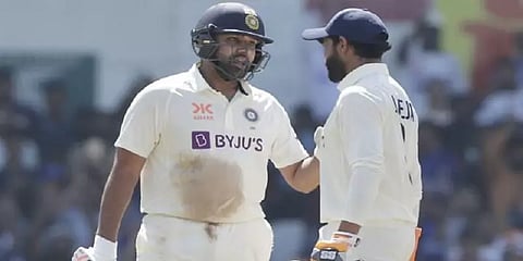 7 விக்கெட்டுகளை கழற்றிய மர்ஃபி.. ஆனாலும், 400 ரன்கள் குவித்த இந்தியா -223 ரன்கள் முன்னிலை