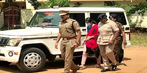 ஒரு பெண்ணுக்கு உரிமை கோரும் இருவர்: நீதிபதி முன் ரகசிய ஒப்புதல் வாக்குமூலம் அளித்த பெண்