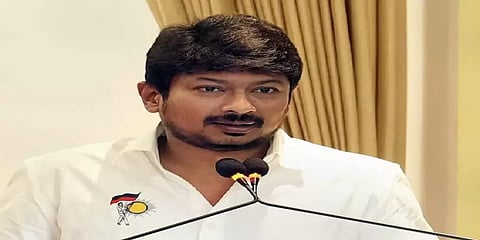 மதுரை மக்கள் செங்கல்லை எடுப்பதற்கு முன் எய்ம்ஸ் பணியை தொடங்கிவிடுங்கள்!-உதயநிதி ஸ்டாலின்