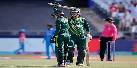 மகளிர் உலகக்கோப்பை: பாகிஸ்தான் 150 ரன்கள் இலக்கு.. முதல் வெற்றியை ருசிக்குமா இந்திய அணி?