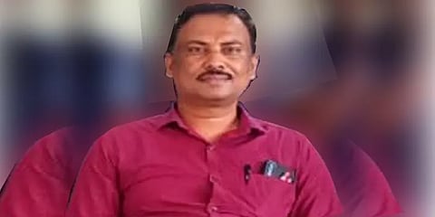 மாணவியை மிரட்டி பாலியல் தொல்லை: அரசுப்பள்ளி உதவி தலைமை ஆசிரியர் போக்சோவில் கைது