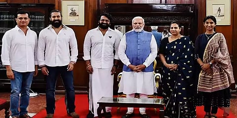 யஷ் to ஸ்ரீநாத்.. கர்நாடகாவில் பிரபலங்களைச் சந்தித்த பிரதமர் மோடி! இது தேர்தல் கணக்கா!?