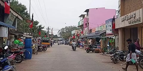 நீர்நிலை ஆக்கிரமிப்பில் கட்டிடங்கள்... இடித்துத்தள்ள அதிரடி உத்தரவிட்ட சிவகங்கை ஆட்சியர்!