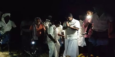 புதுக்கோட்டை மாணவிகள் உயிரிழப்பு விவகாரம்: இவ்வளவு அவசரம் ஏன்? - எம். விஜயபாஸ்கர் சாடல்