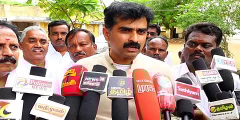 மதவாத பாஜகவுக்கு துணைபோகும் அதிமுகவுக்கு மக்கள் பாடம் புகட்ட வேண்டும் - துரை வைகோ