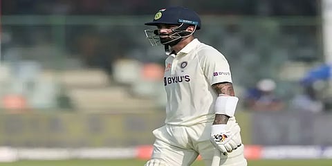 டார்கெட் 10-ன்னா 1 ரன்னுல அவுட்டாகிடுவார்; டீம்ல வேற ஆளே இல்லையா? கடுப்பான ஃபேன்ஸ்!