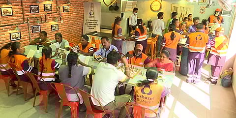 தூய்மை பணியாளர்களின் மன அழுத்தத்தை குறைக்க சென்னை பெருநகர மாநகராட்சியின் புதிய முயற்சி!