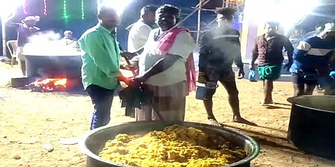 முனியாண்டி விலாஸ் ஓனர்கள் பங்கேற்ற பிரியாணி திருவிழா.. பக்தர்களால் களைக்கட்டிய திருமங்கலம்