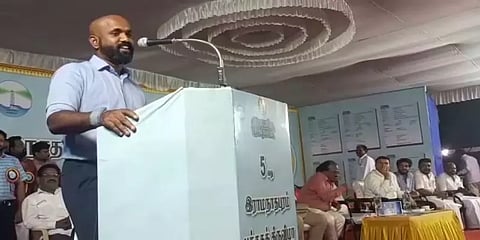 ”நான் பேசுவதை கேட்க வைக்கவே பெரிய பாடா இருக்கும்” -புத்தககாட்சியில் ராமநாதபுரம் ஆட்சியர்