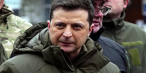 அதிரடியில் இறங்கிய ஜெலன்ஸ்கி... உக்ரைன் ராணுவ தளபதியின் பதவியை திடீரென பறித்ததால் பதற்றம்!