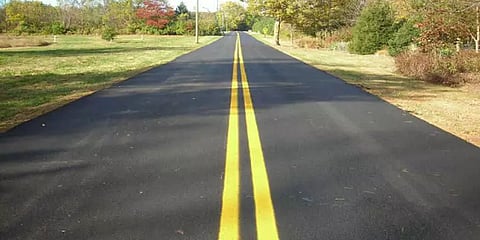 சென்னையில் 300க்கும் மேற்பட்ட இடங்களில் சாலை சீரமைப்பு பணி!