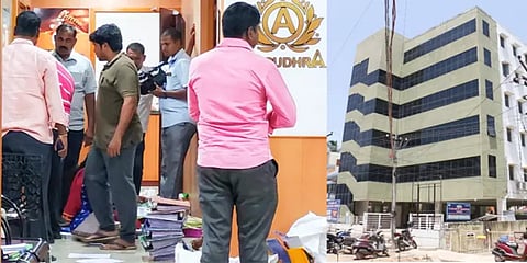 ரூ.9,000 கோடியை சுருட்டிய 15 பேரை தேடப்படும் குற்றவாளிகளாக அறிவித்தது காவல்துறை!