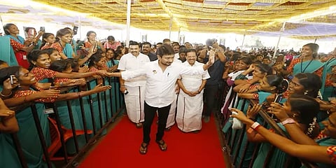 'திருவள்ளுவருக்கே காவி சாயம் பூசும் ஒரு கும்பல் இங்குள்ளது' - அமைச்சர் உதயநிதி பேச்சு