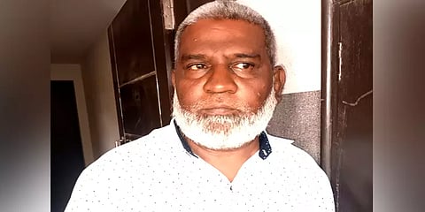 ஆம்பூர்: ஏலச்சீட்டில் கோடிக் கணக்கில் மோசடி.. தலைமறைவாகி இருந்தவரை முற்றுகையிட்ட மக்கள்!