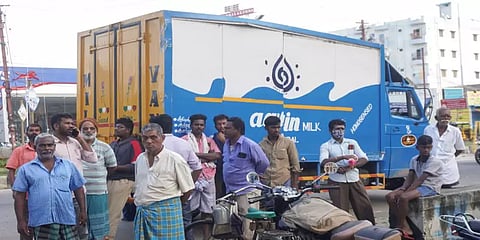 1 லட்சம் லிட்டருக்கும் மேல் ஆவின் பால் தட்டுப்பாடு... அதிர வைக்கும் பின்னணி! முழு விவரம்
