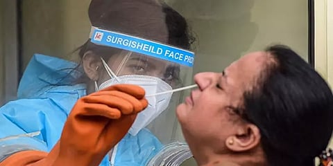 இனி யாருக்கெல்லாம் RT PCR பரிசோதனை?-நெறிமுறைகளை வெளியிட்ட பொது சுகாதாரத்துறை